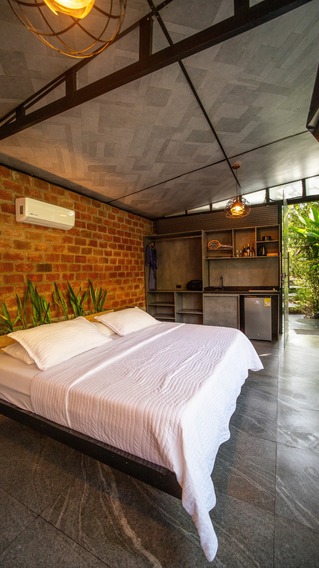 Gold Master Suite